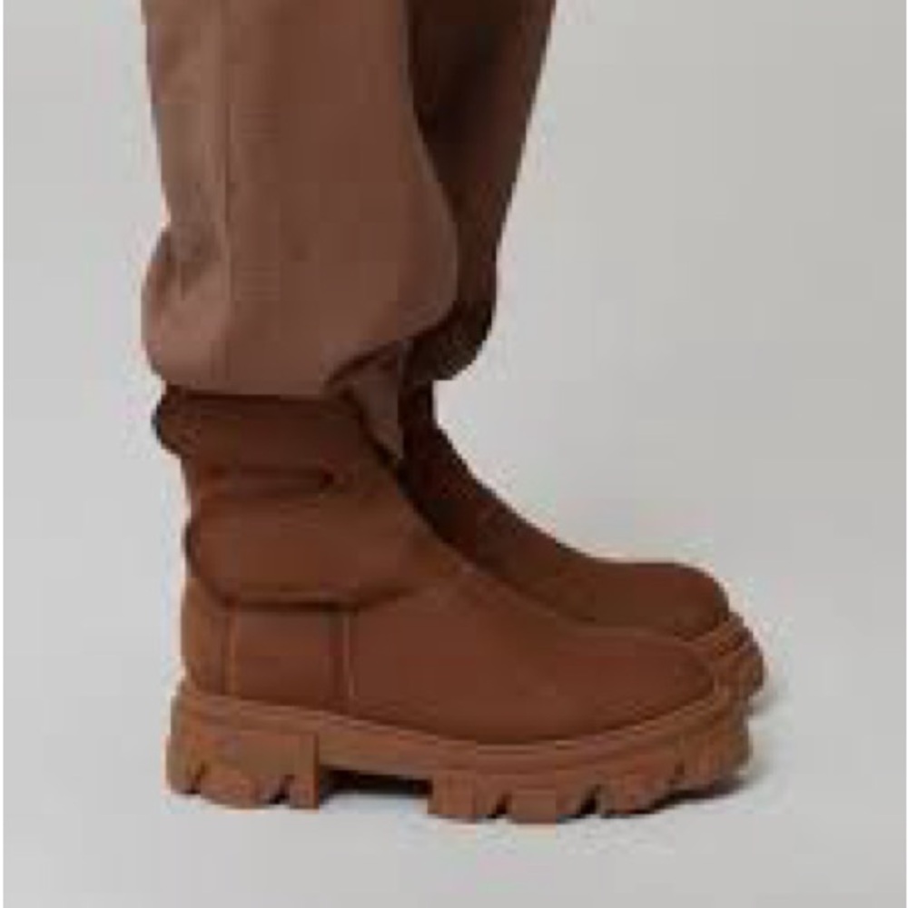 Gia Borghini 9 Scuba Boots - - Picture 3 of 8